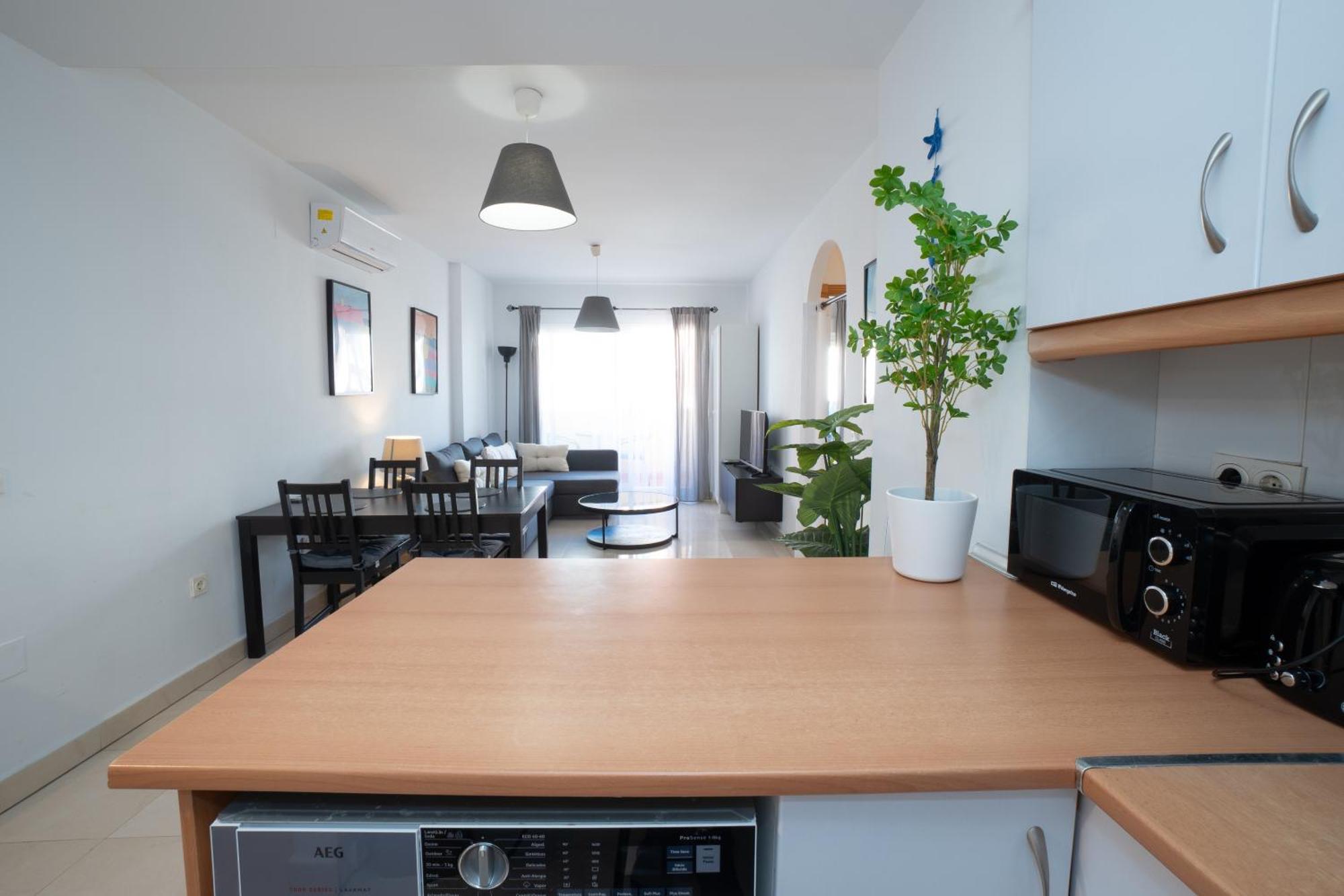Neptuno 2C Menyber Apartment เนร์คา ภายนอก รูปภาพ