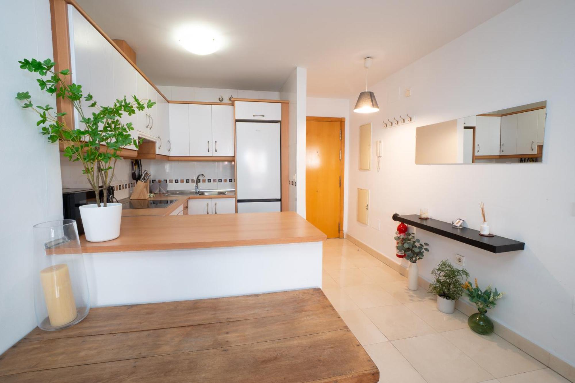 Neptuno 2C Menyber Apartment เนร์คา ภายนอก รูปภาพ