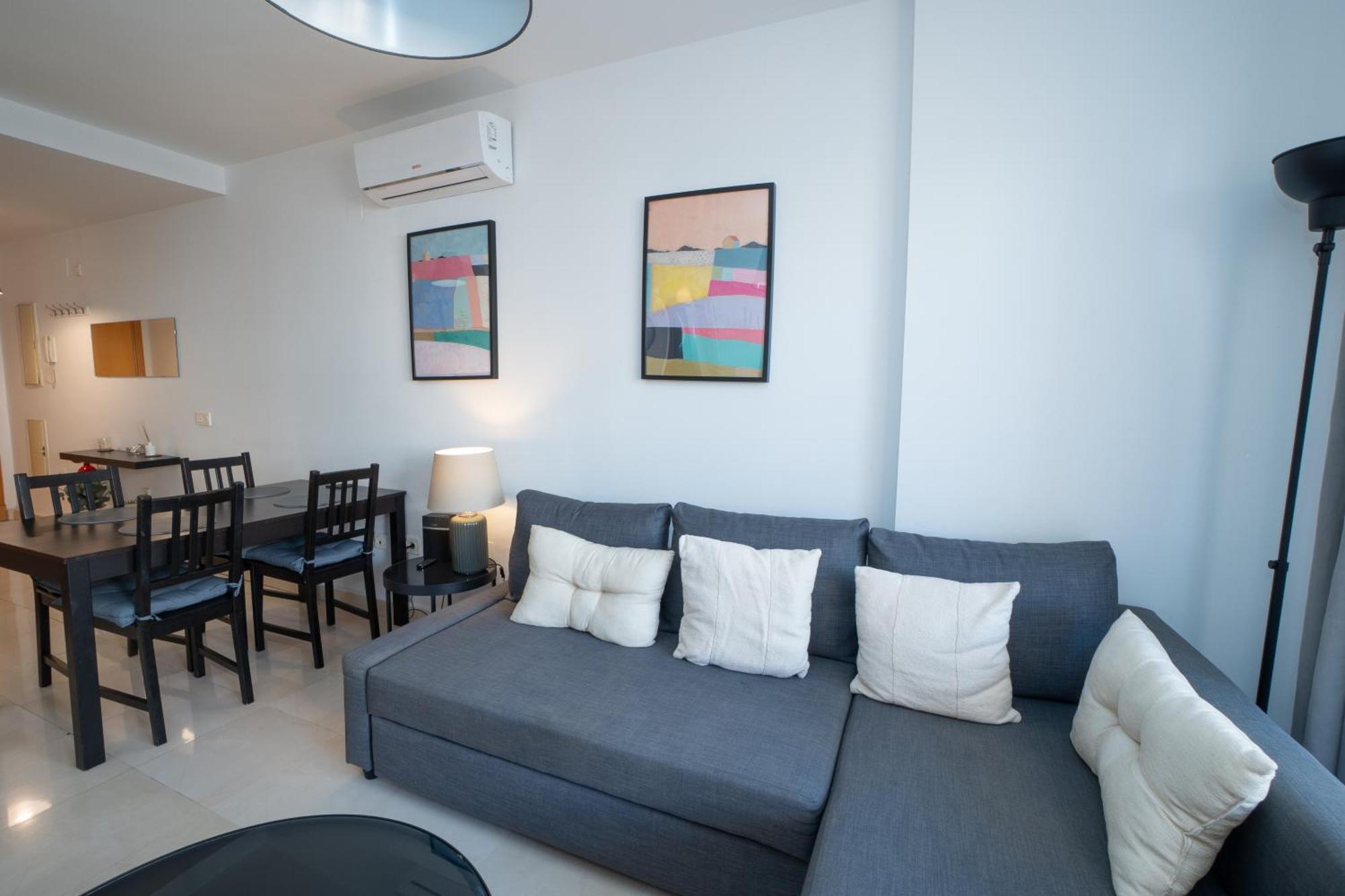 Neptuno 2C Menyber Apartment เนร์คา ภายนอก รูปภาพ