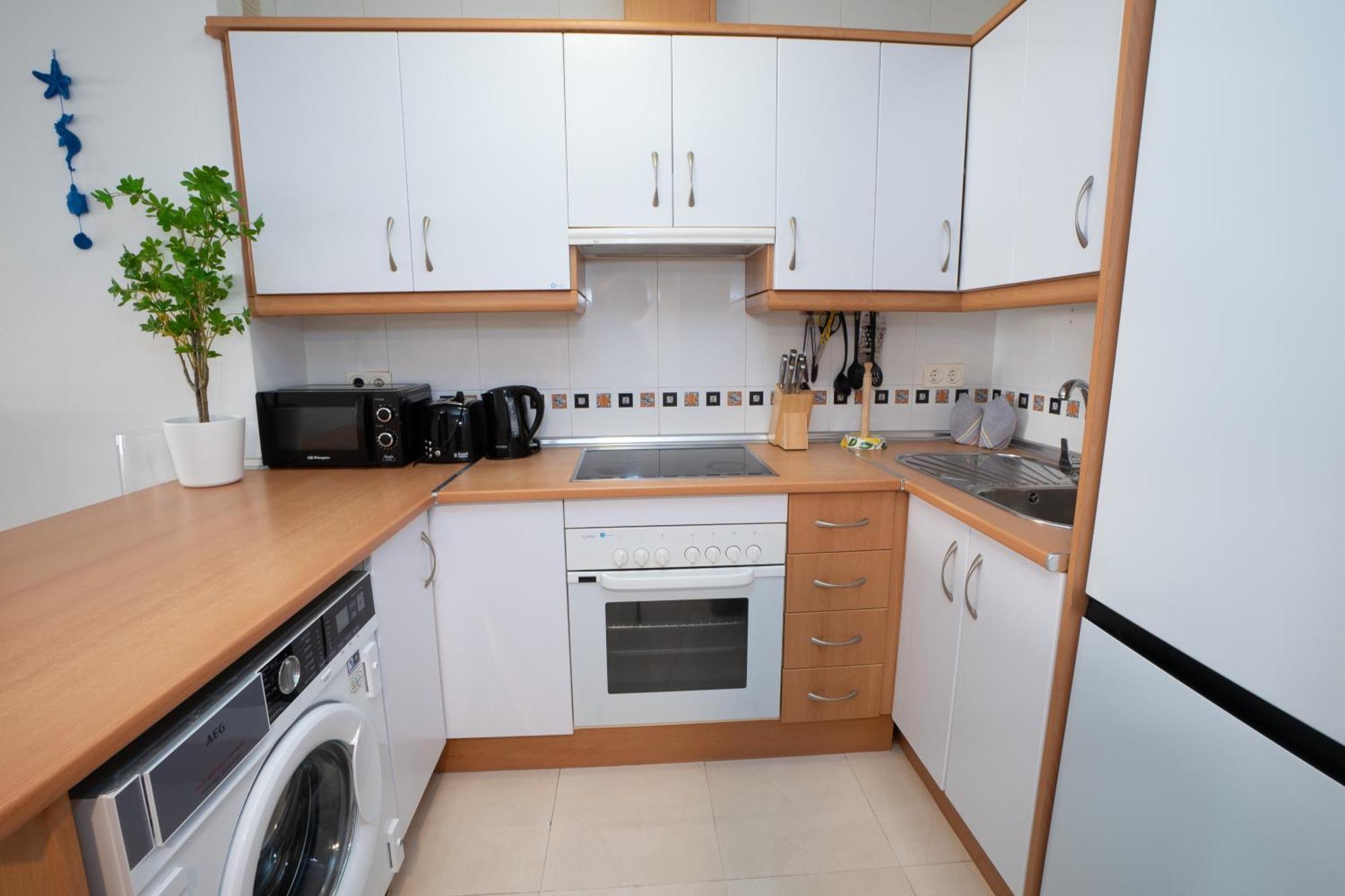 Neptuno 2C Menyber Apartment เนร์คา ภายนอก รูปภาพ